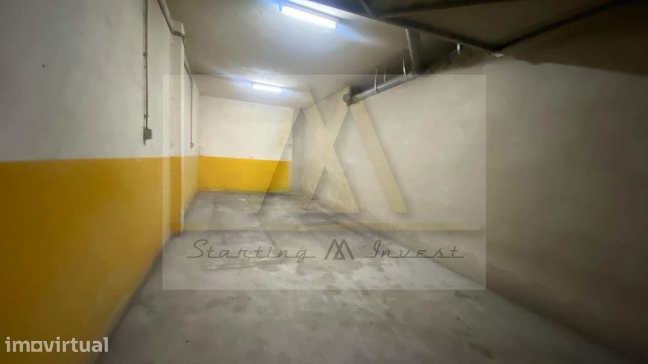 Garagem rua Imaculada conceição na Aguçadoura. - Grande imagem: 4/9
