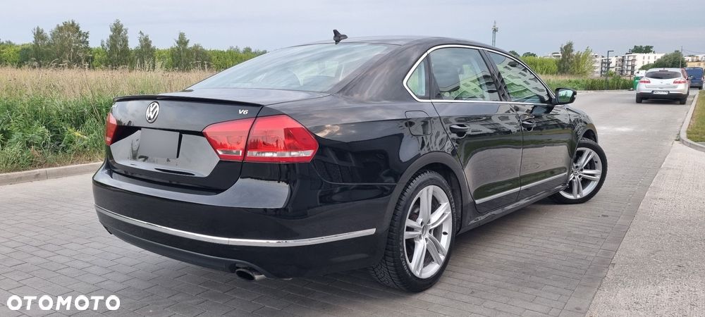 Volkswagen Passat 3.6 V6 R36 - 9
