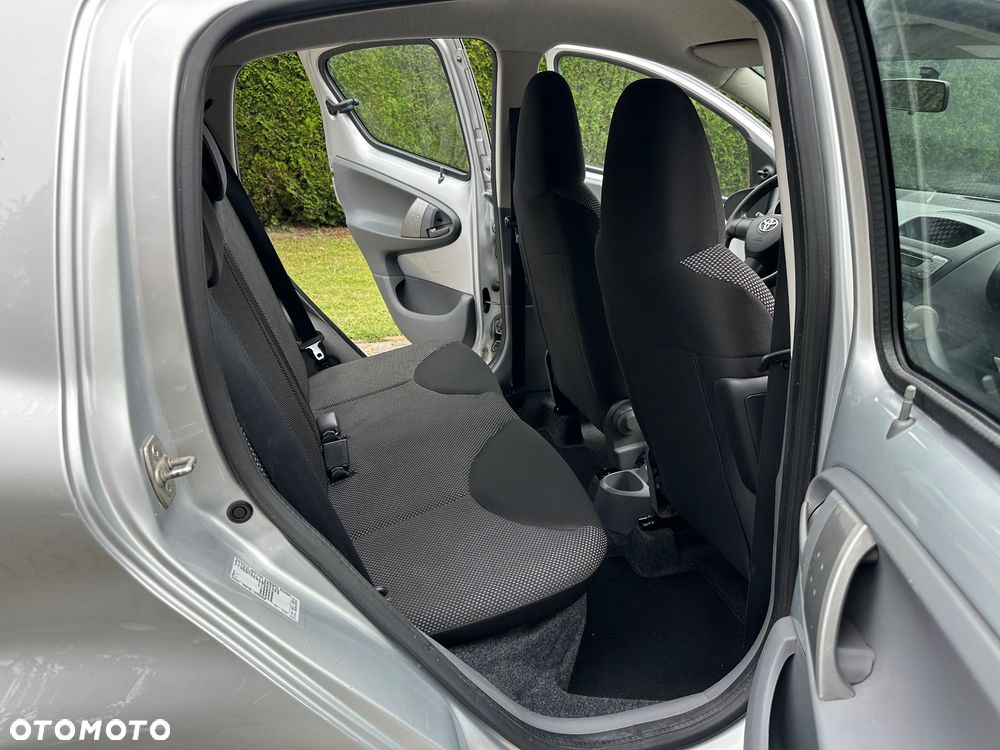 Toyota Aygo City - 28