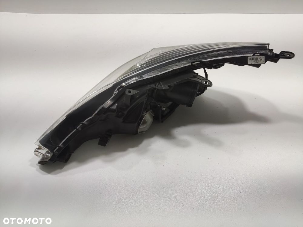LAMPA PRAWA PRZÓD PRZEDNIA TOYOTA VERSO LIFT 2014-2019 81130-0F161 EUROPA - 7