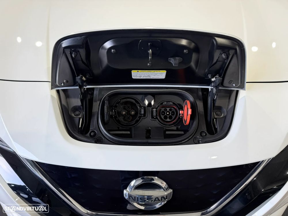 Nissan Leaf Acenta Access - 51