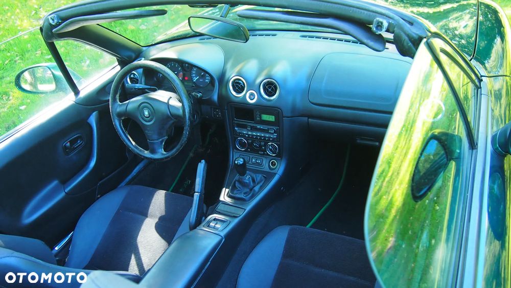 Mazda MX-5 1.6 16V - 24