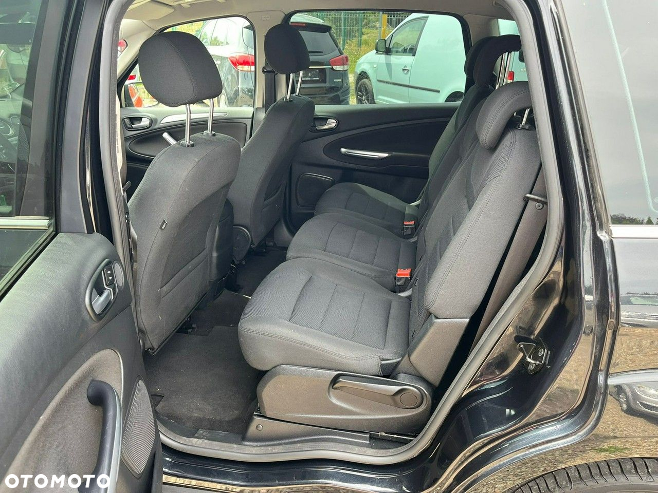 Ford S-Max - 20