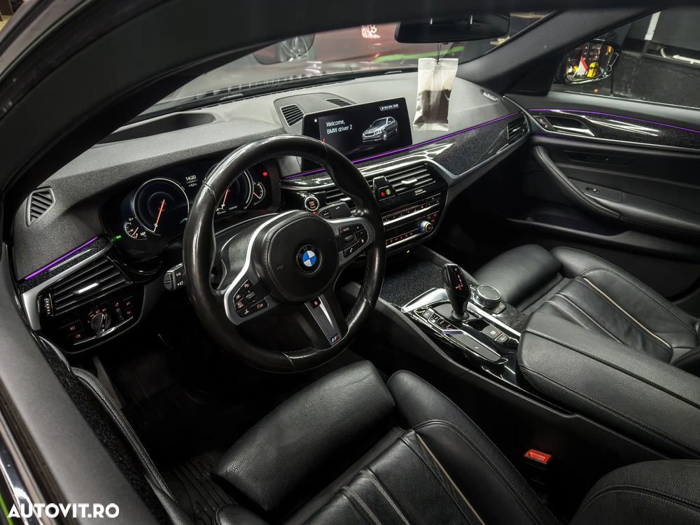 BMW Seria 5 540i xDrive AT - 8