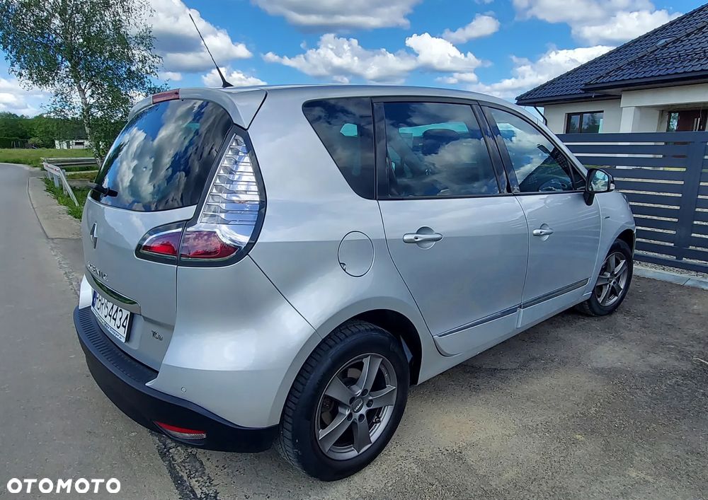 Renault Scenic ENERGY TCe 130 BOSE EDITION - 16