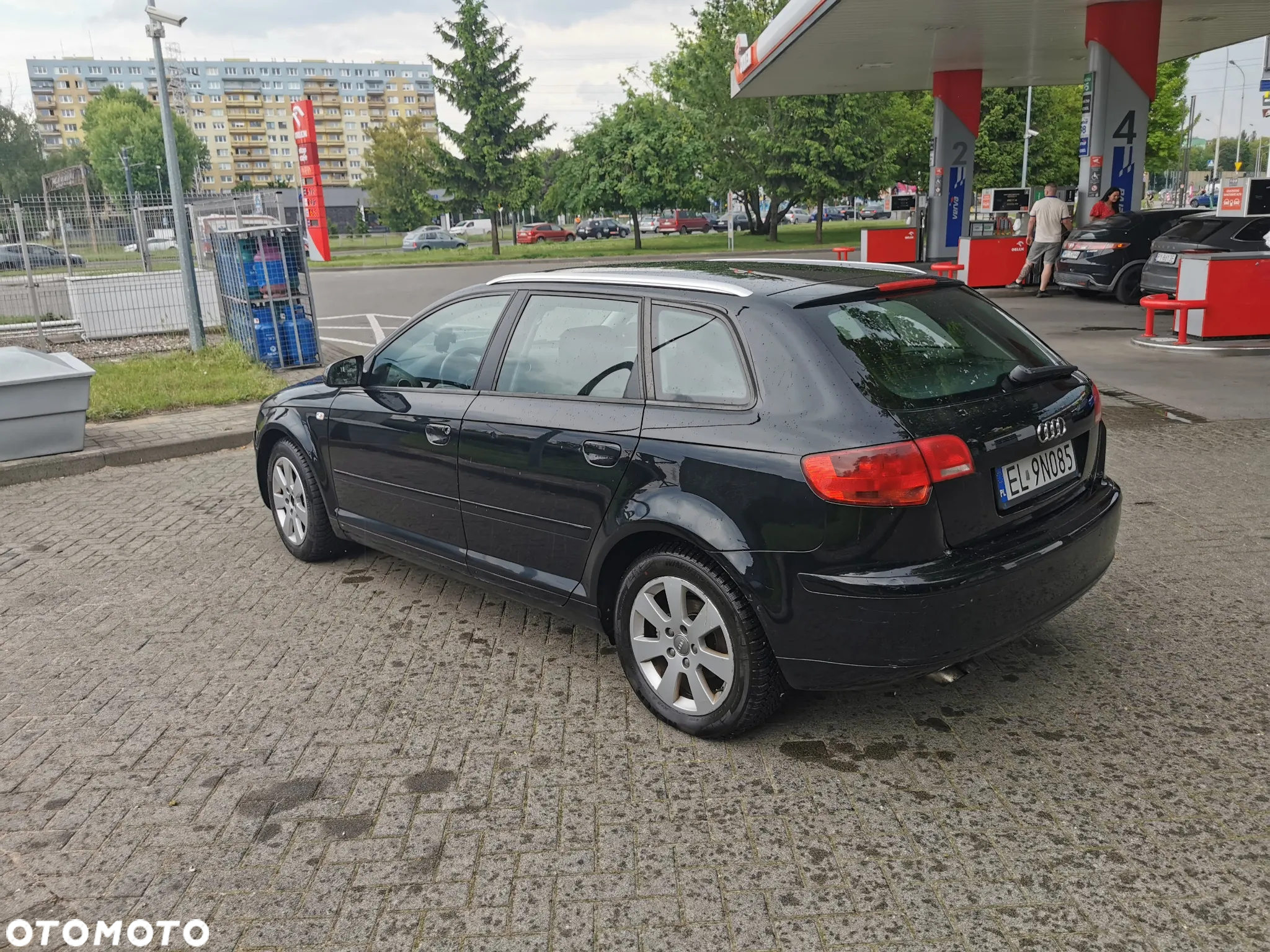 Audi A3 1.9 TDI Sportback DPF S tronic Ambiente - 4