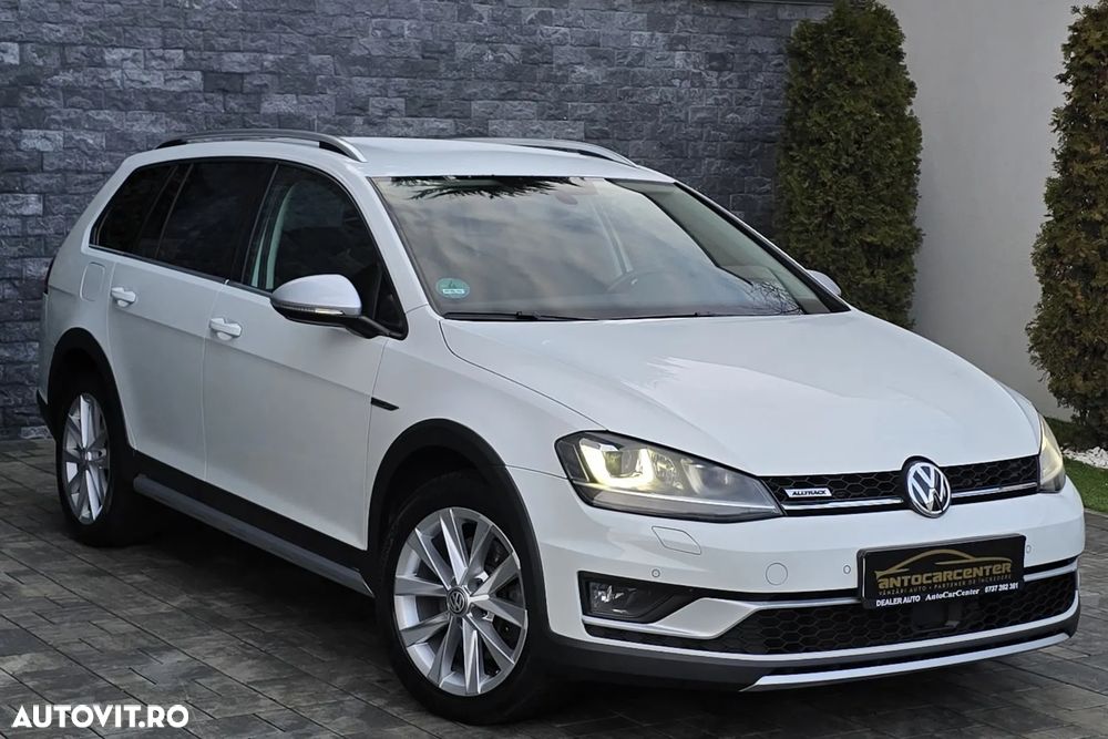 Volkswagen Golf 2.0 TDI SCR 4Motion DSG Alltrack - 2