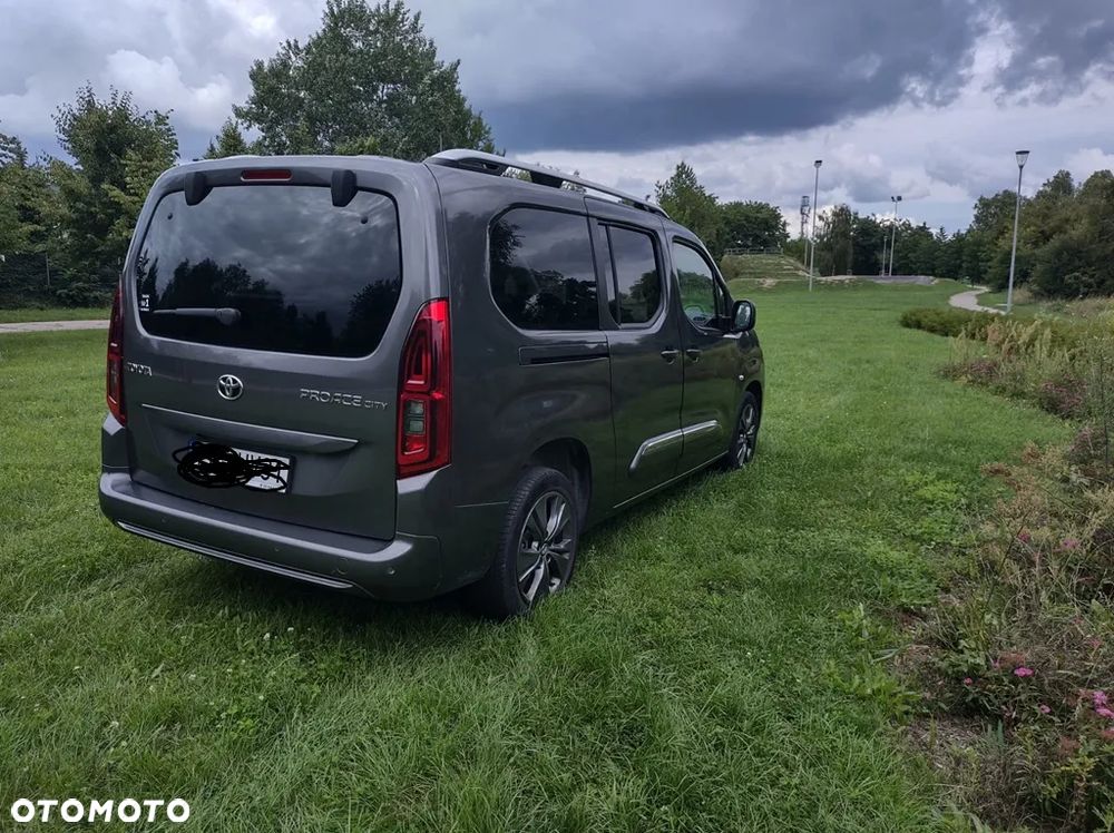 Toyota Proace City Verso Long 1.5 D-4D Family - 9