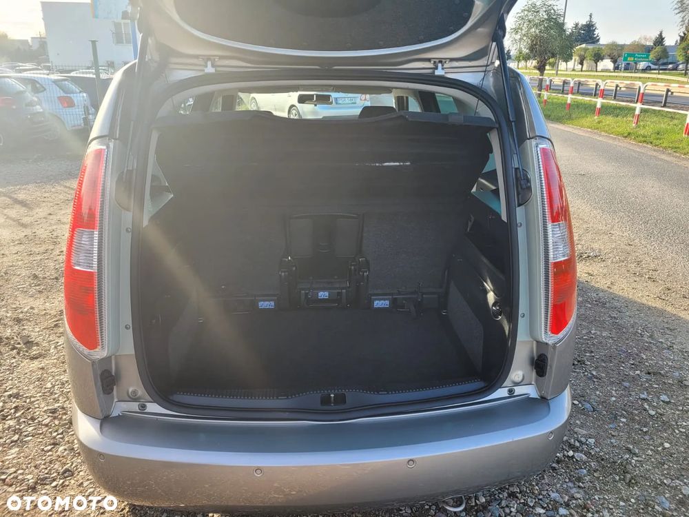 Skoda Roomster 1.4 16V PLUS EDITION - 8