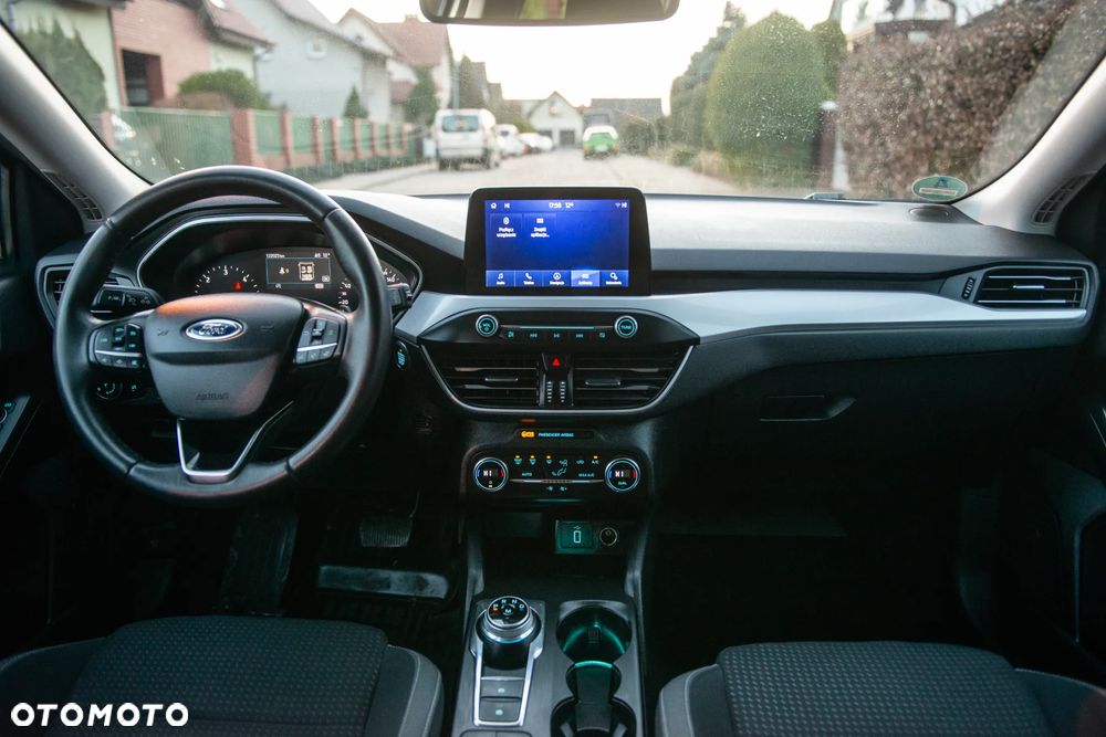 Ford Focus SW 1.5 EcoBlue S&S TITANIUM - 32