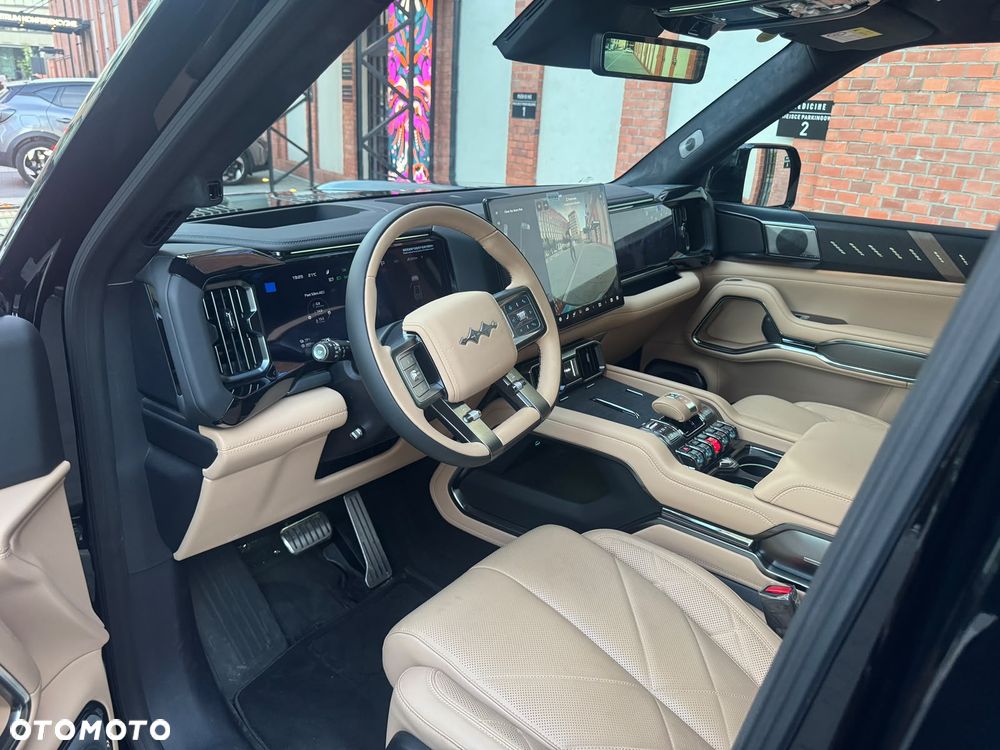 BYD Leopard 8 - 10
