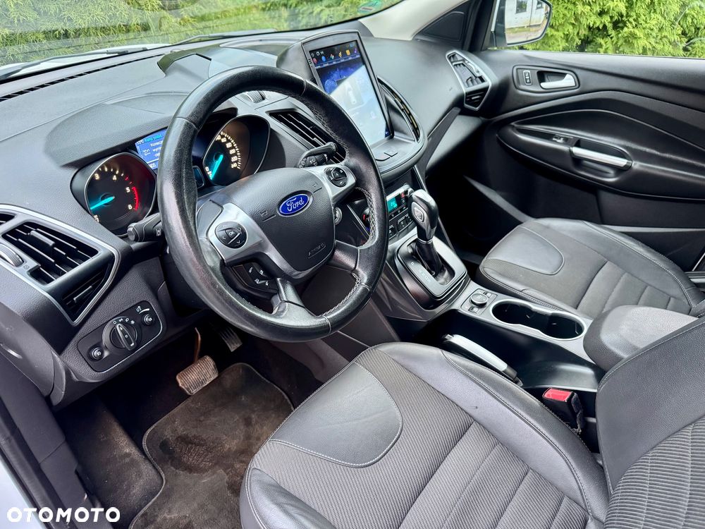 Ford Kuga - 14