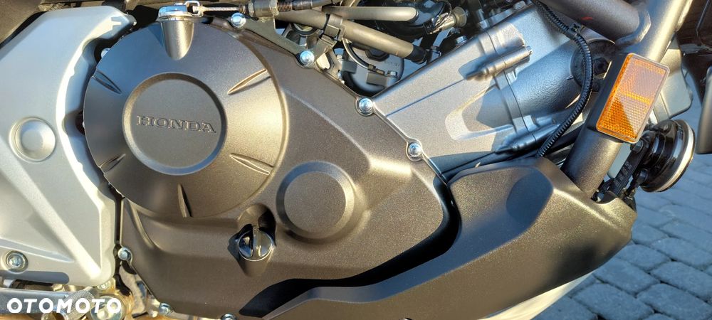 Honda NC - 19