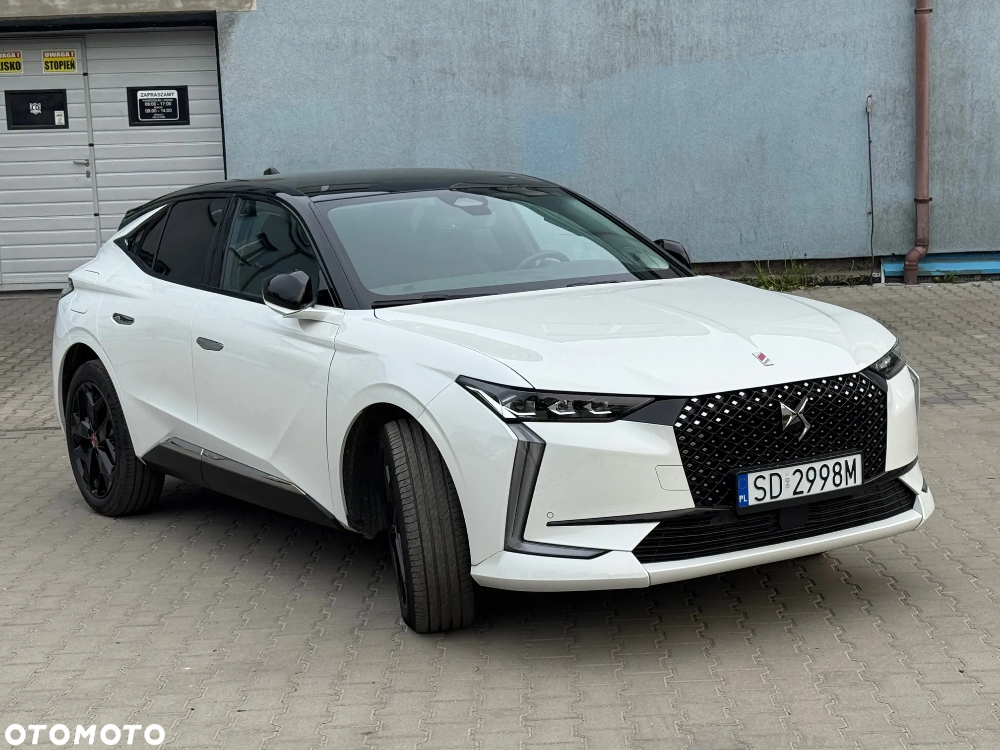 DS Automobiles DS 4 1.5 BlueHDi Performance Line + - 23