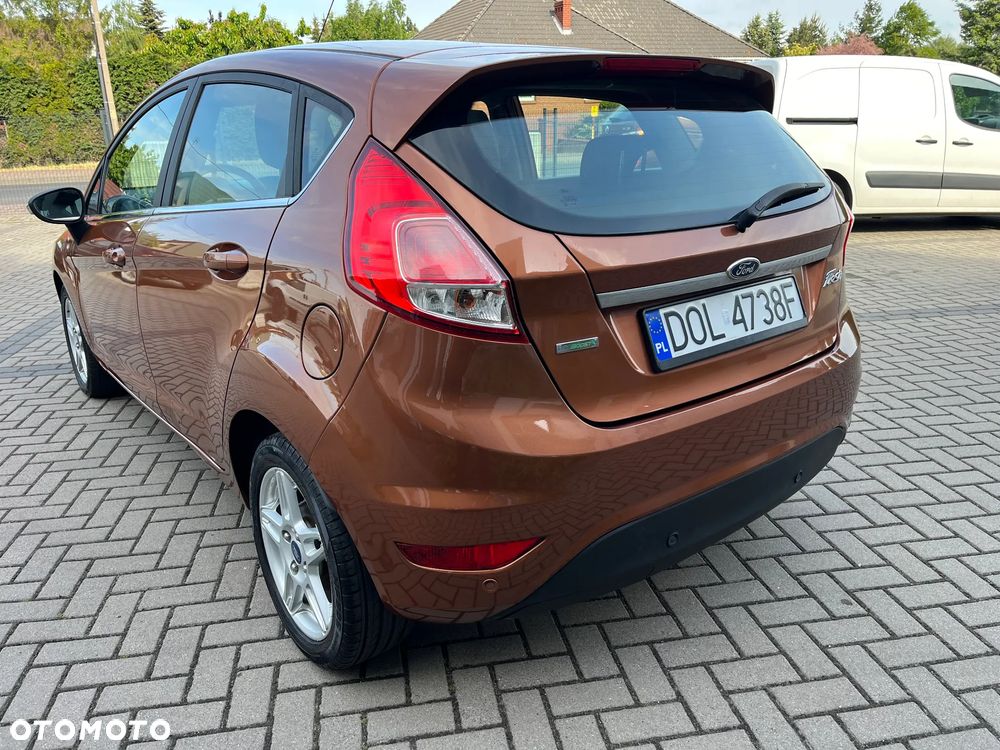 Ford Fiesta 1.0 EcoBoost Titanium - 5