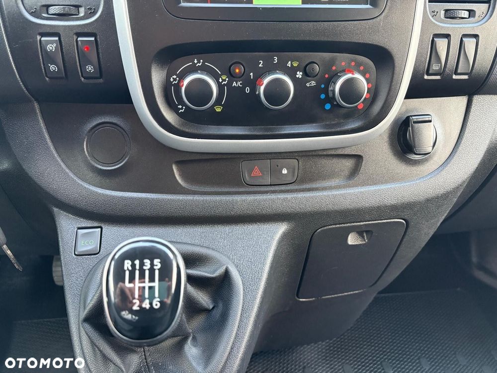 Renault Trafic L2H1 *74900zł NETTO* Brygadówka 6 osób 2.0dCi/120KM - 23