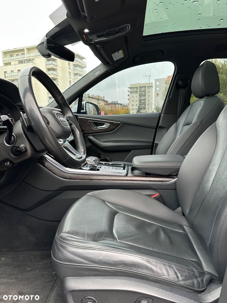Audi Q7 SUV TFSI quattro 250 kW tiptronic - 26