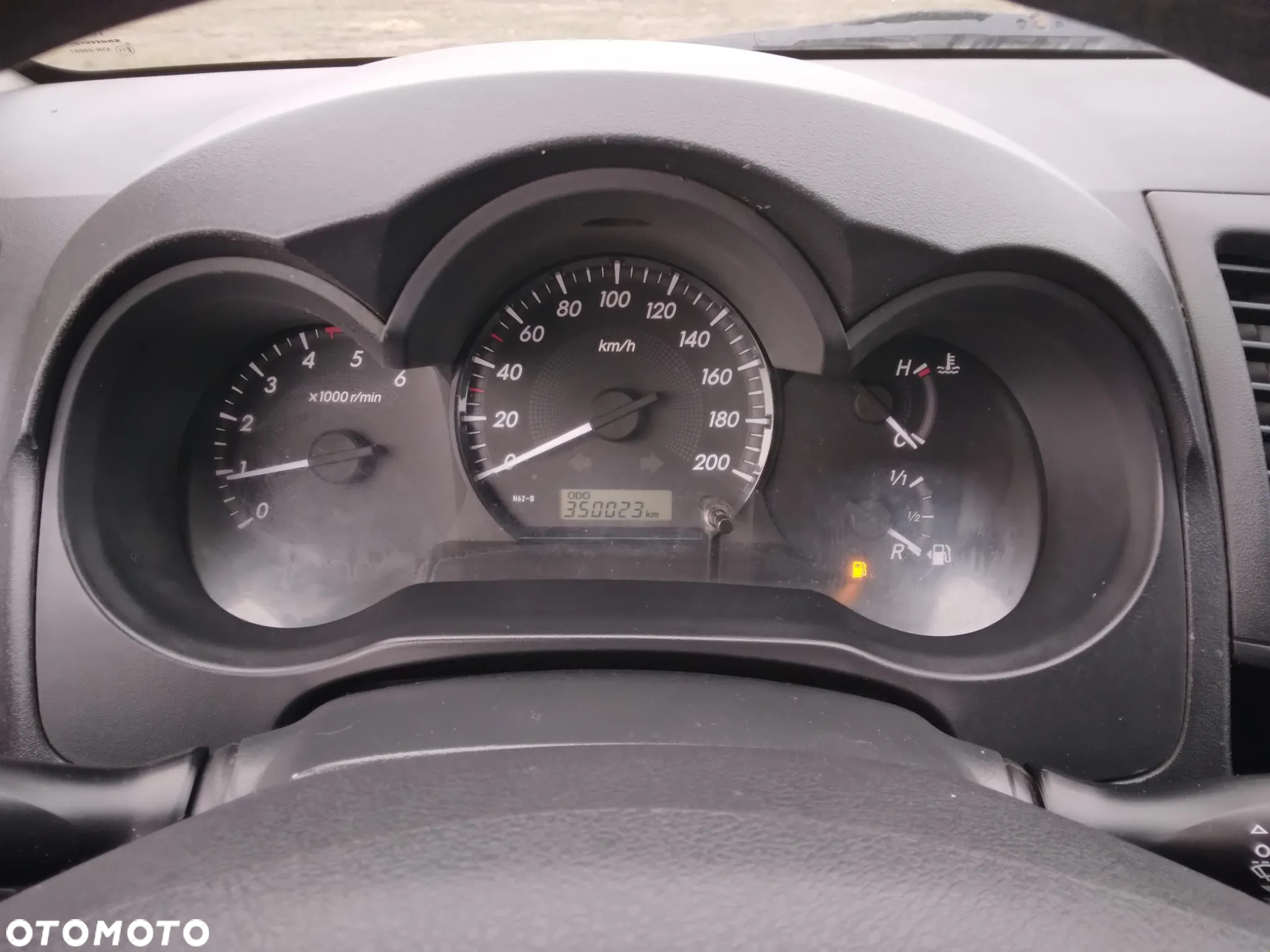Toyota Hilux 2.5 D-4D DL 2os - 15