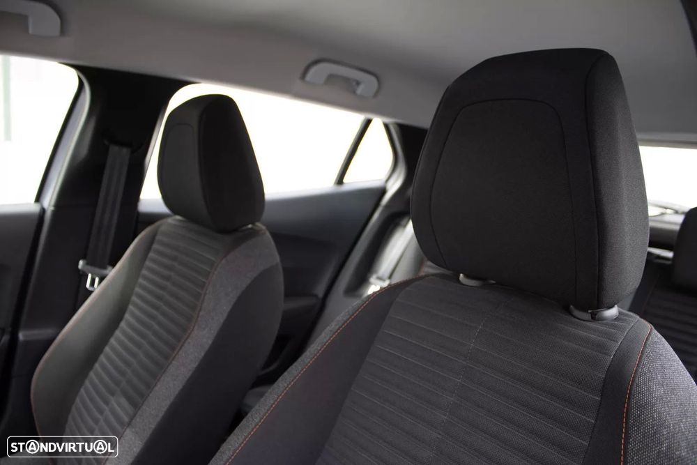 Peugeot e-2008 50 kWh Allure Pack - 16