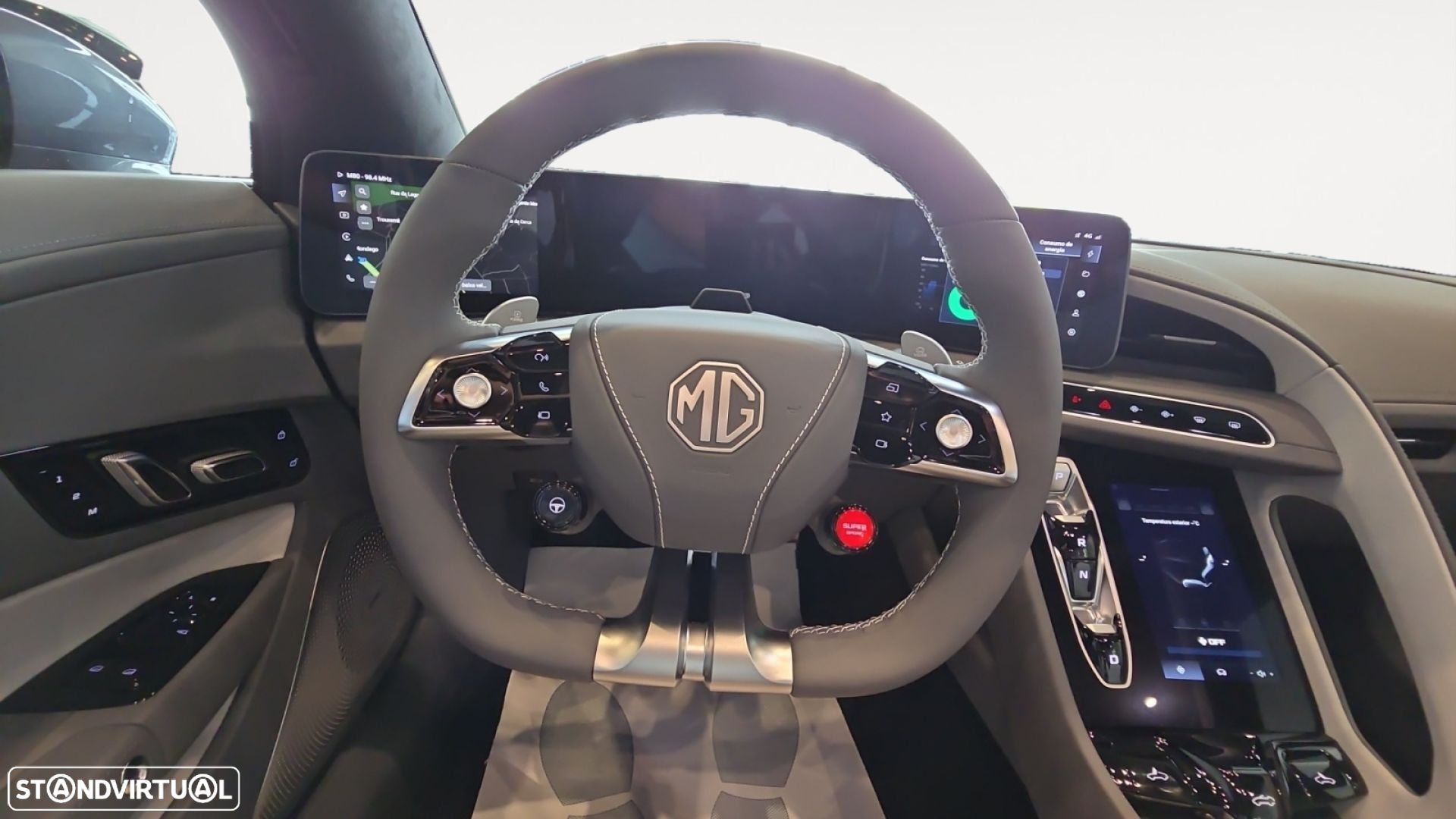 MG Cyberster 77 kWh GT - 12