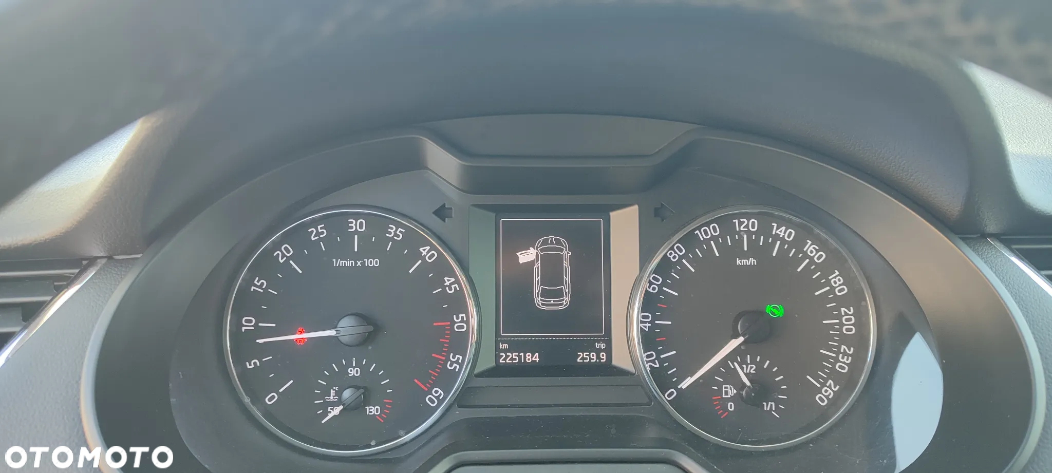 Skoda Octavia 2.0 TDI Elegance DSG - 9