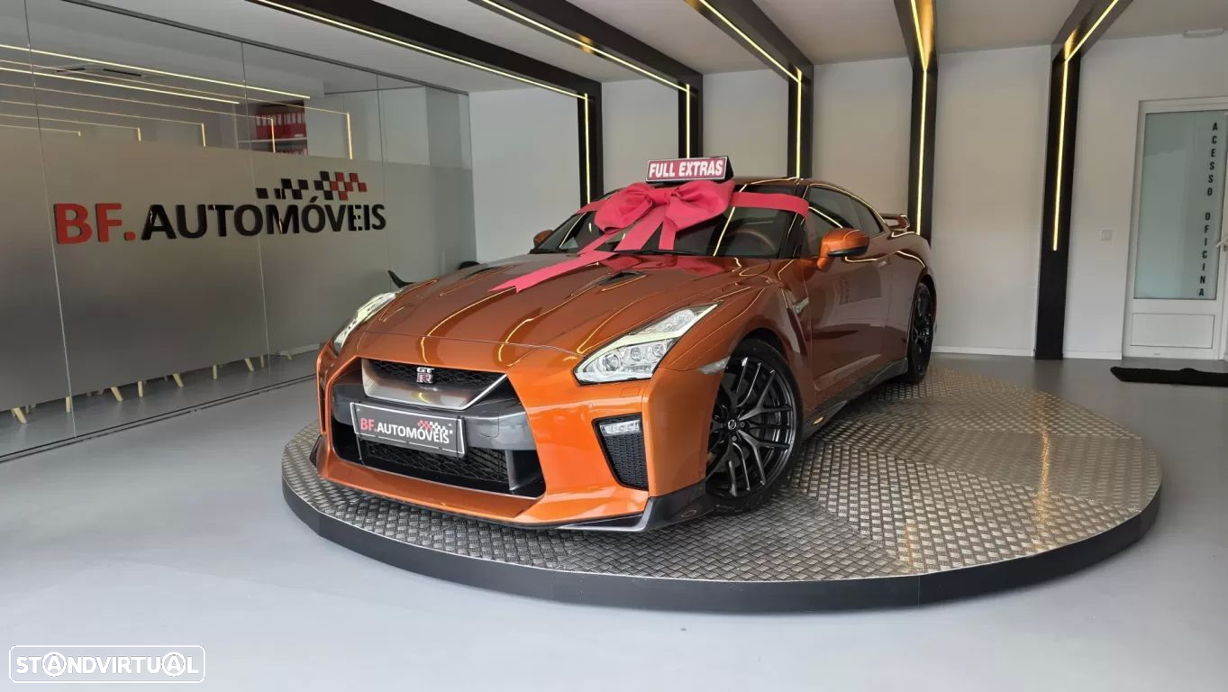 Nissan GT-R Prestige Edition - 13