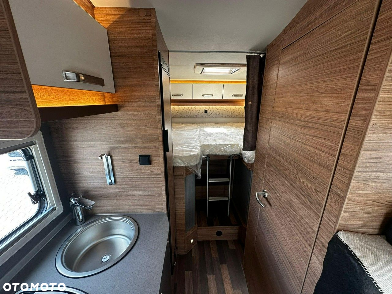 Weinsberg CaraCompact 640 MEG ( Edition Pepper ) - 24
