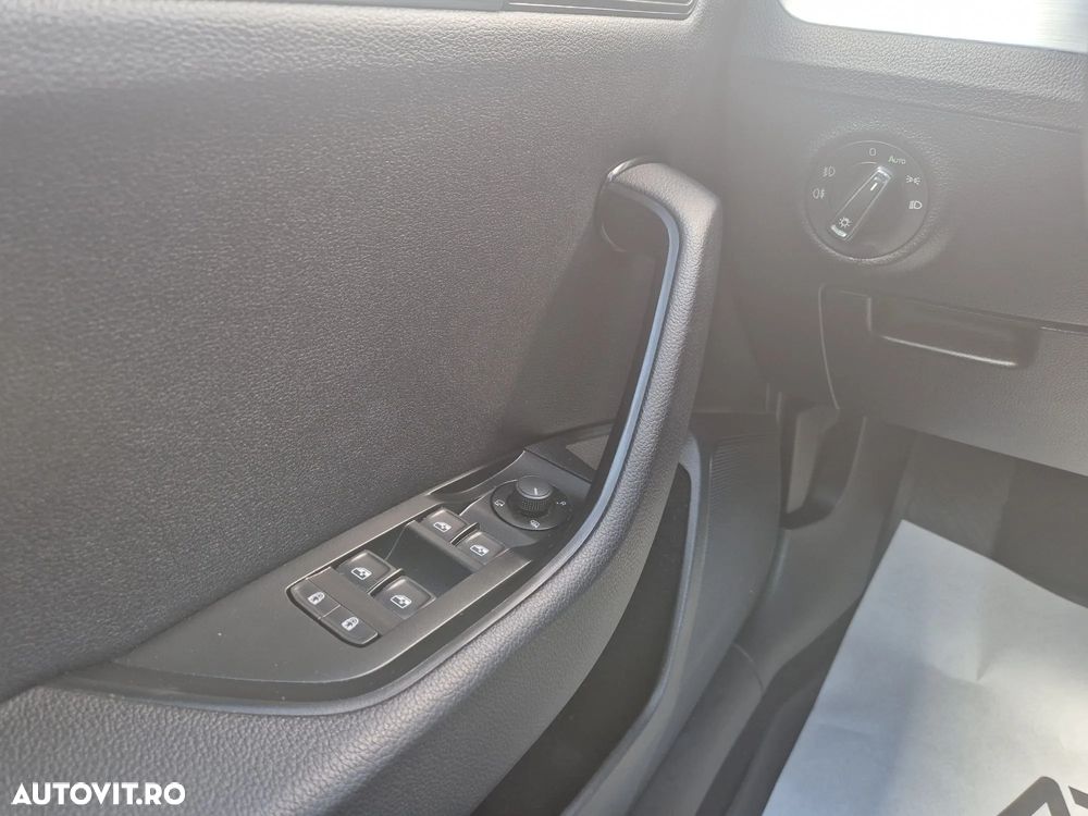Skoda Superb 2.0 TDI DSG Ambition - 15