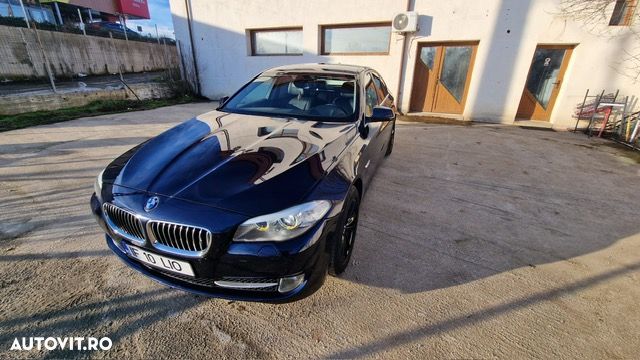 BMW Seria 5 520d - 12