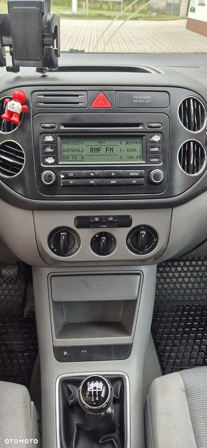 Volkswagen Golf - 12