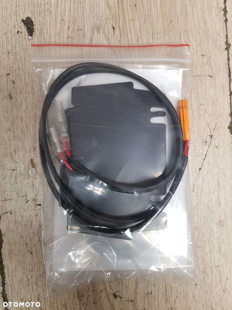 Uchwyt tablicy lampa R&G LP0150BK Honda CRF 250 Rally - 5