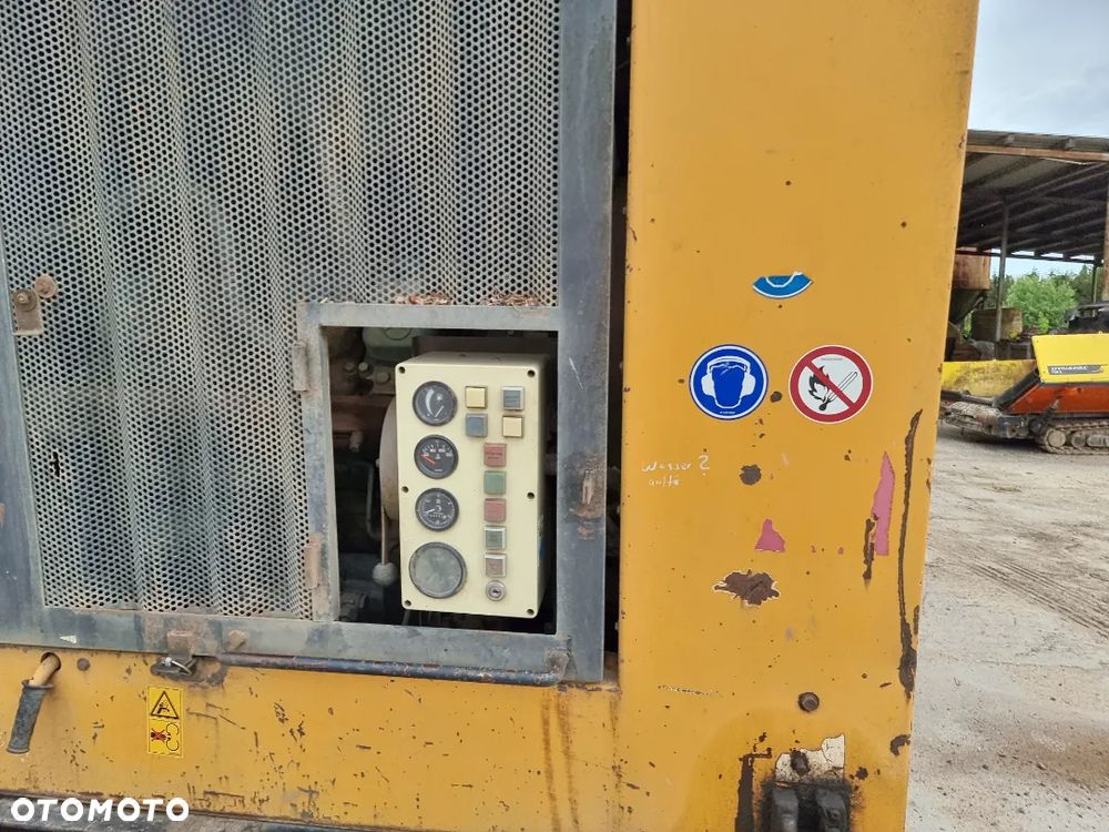 Inny Doppstadt AK330 - 7