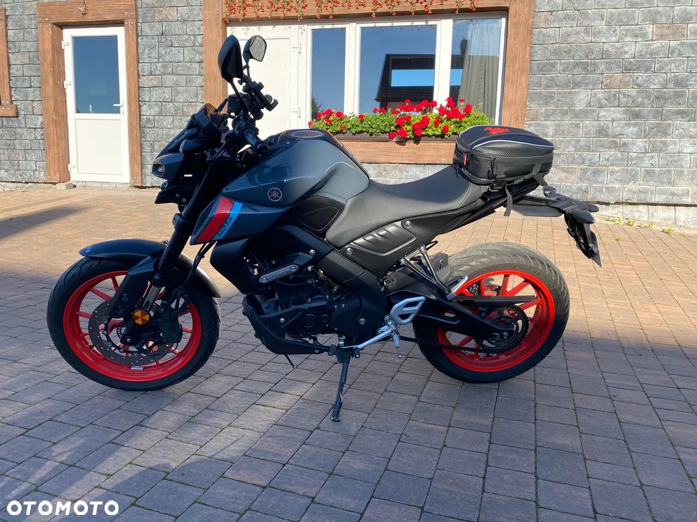 Yamaha MT - 2
