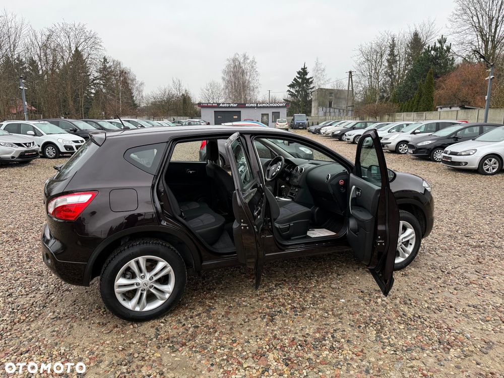 Nissan Qashqai 2.0 360 - 13