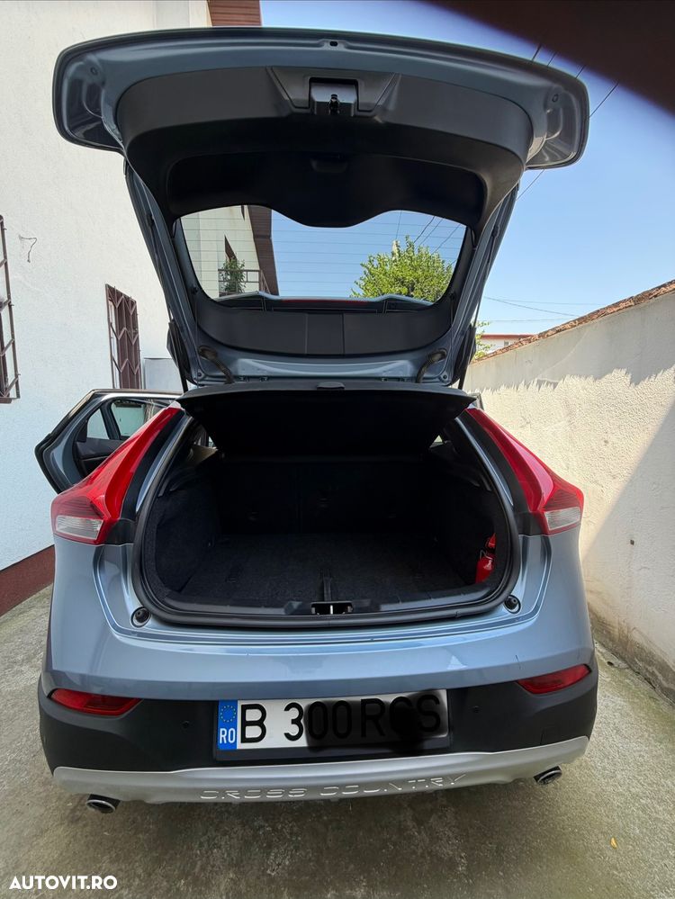 Volvo V40 D3 Momentum - 15