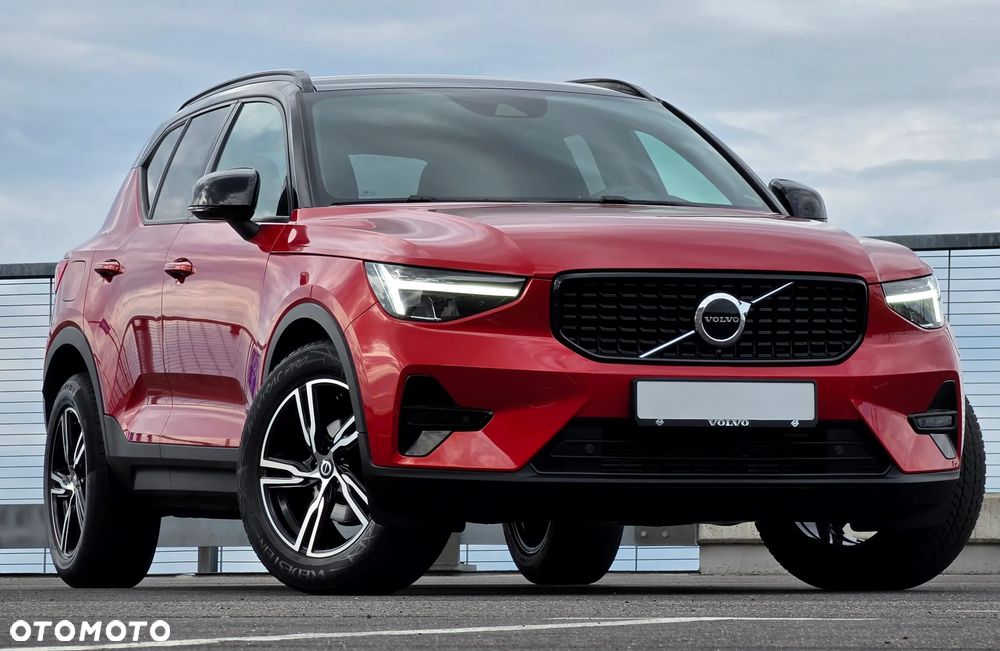 Volvo XC 40 T3 R-Design - 17
