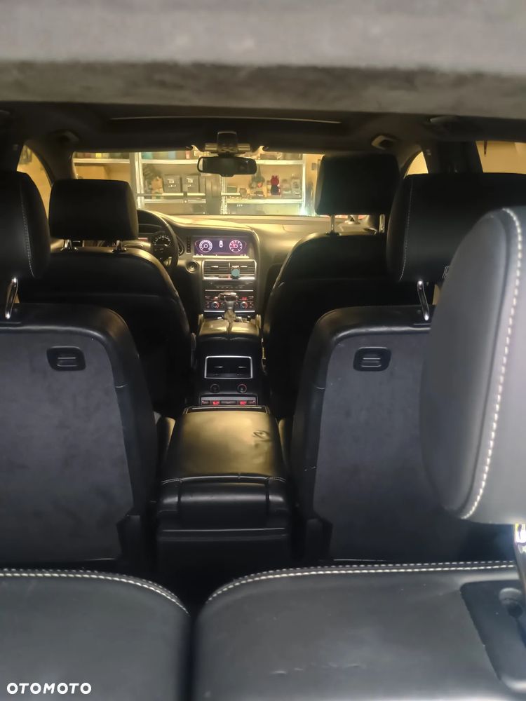Audi Q7 - 9