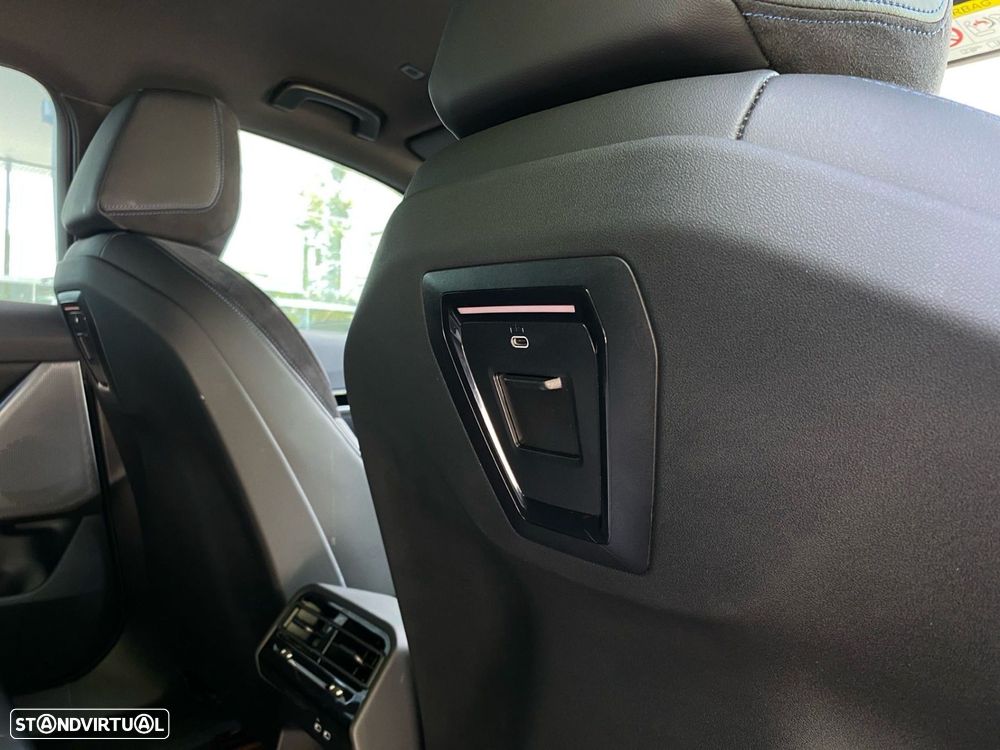 BMW 530 e Pack Desportivo M - 22