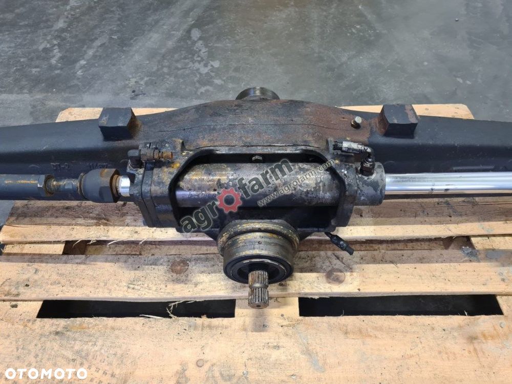 Przedni most Renault Claas Ares  816 Carraro 20.29 - 3