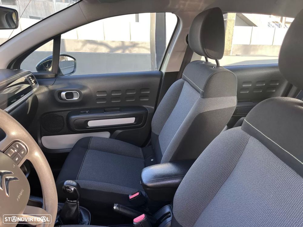 Citroën C3 1.2 PureTech Feel - 22