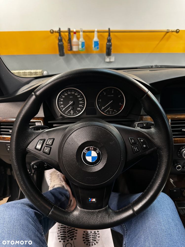 BMW Seria 5 535d Sport-Aut - 21