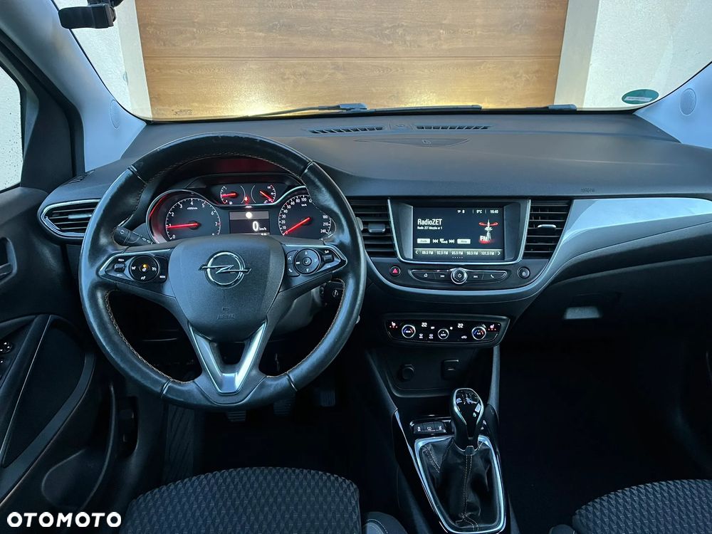 Opel Crossland X - 22