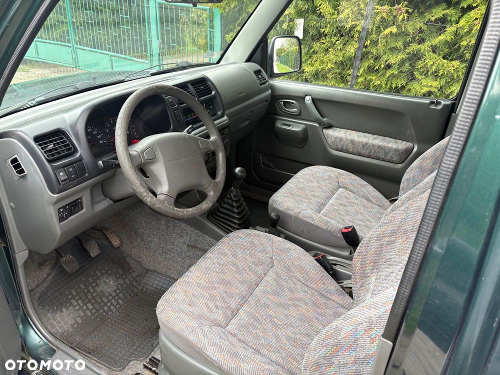 Suzuki Jimny 1.3 JX / Club - 4