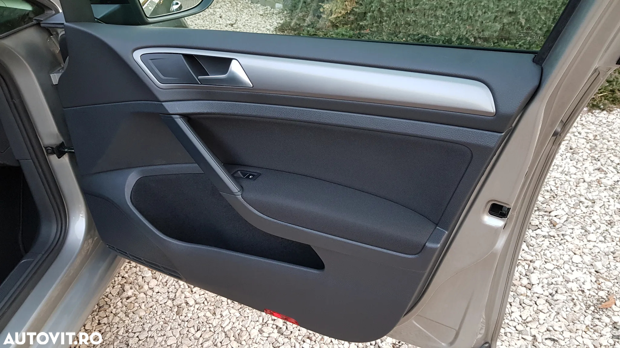 Volkswagen Golf - 14