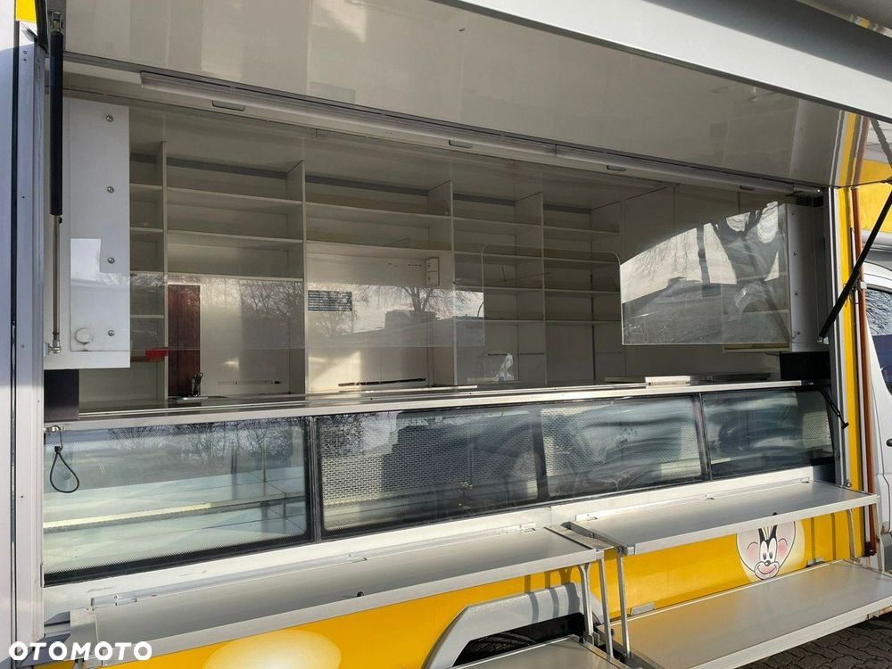 Mercedes-Benz Sprinter - 3