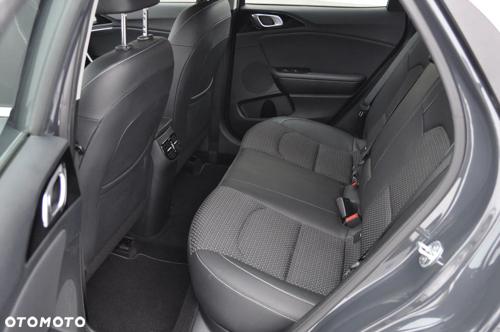 Kia XCeed 1.5 T-GDI OPF DCT7 (48V Mild Hybrid) SPIRIT - 13