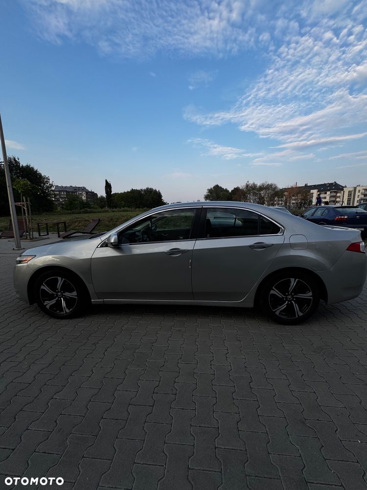 Honda Accord 2.0 Comfort - 4