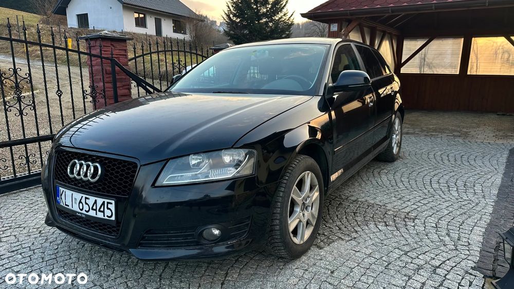 Audi A3 Sportback - 1