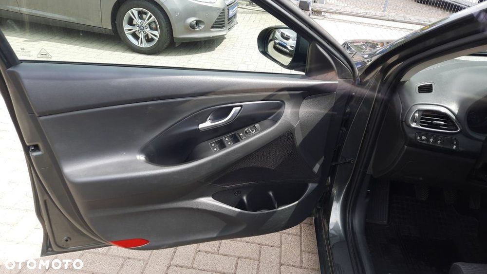 Hyundai i30 - 11