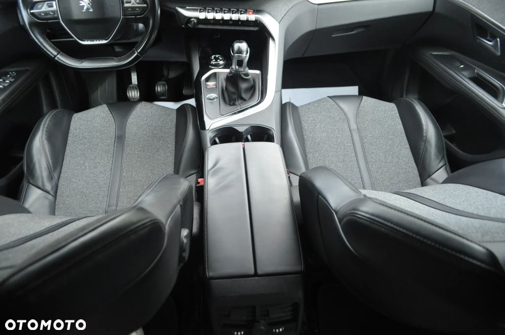 Peugeot 3008 BlueHDi 120 Stop & Start Allure - 31